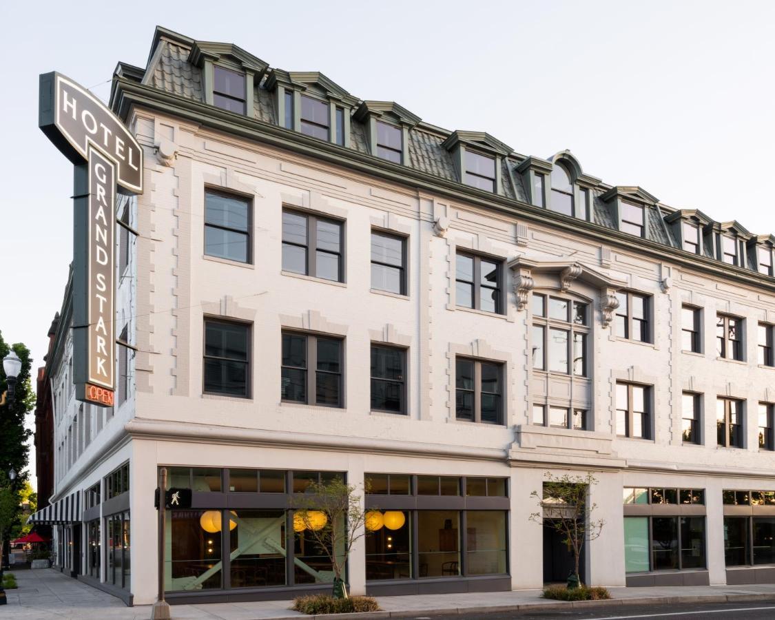 Hotel Grand Stark Portland Exterior photo